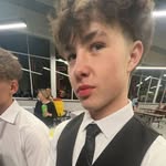 ethan - @ethan.schutt3n - Instagram