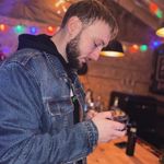 ethan - @ethanscully__ - Instagram