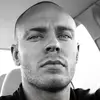 E - @ethanseesee - TikTok
