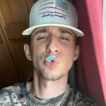 Ethan Spradlin - @theyl0veethan - Instagram