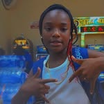 Etta Banks - @tripp.yonng - Instagram