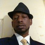 Eugene Cummings - @whizzy_bucks - Instagram