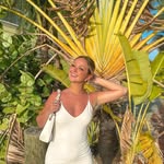 Eugenia evans - @eugenia.evans83 - Instagram