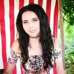 Eugenia Howard - @eugeniahoward10 - Instagram