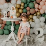 Eula Holmes - @gundemdanjo - Instagram