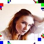 Ria Gaudioso - @eunicebaileycale - Instagram