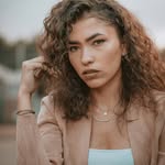 Eunice Lewis - @jadynencis - Instagram