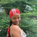 Eunice Saint-Pierre - @rihyanantem - Instagram