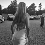 eva - @ev.aabbott - Instagram