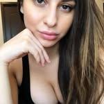 Eva Allen - @evaallen210 - Instagram