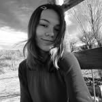 evi - @evaarellano__ - Instagram