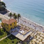Villa Eva Beach 🌊🥂☀️ - @villaevabeach - Instagram