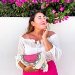 Eva Bent - Facebook