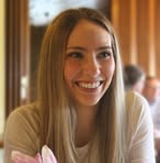 Eva Bernhardt - Facebook