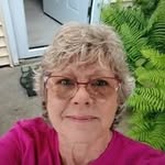 Eva Bivins - @eva81013 - Instagram