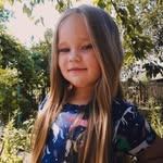 Єва Боднар - @bodnar_ieva - Instagram