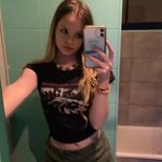 eva 🍒🪩 - @evaburrows__ - Instagram