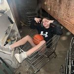 Eva Burris - @evaburris03 - Instagram
