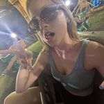 Eva Burriss - @evaburriss - Instagram