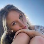 Eva Carney 💋 - @evacarneyy - Instagram