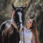 Eva Parenté - @eva_cavaliere_ug - Instagram