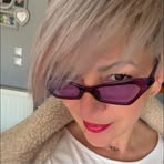 Eva Cham - Facebook