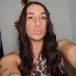 𝑀𝑜𝑚 𝐶ℎ𝑒𝑟𝑟𝑦 𝑇𝑤𝑖𝑛'𝑠 - @evachamlou - Instagram