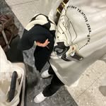 @evachapelleselling - Instagram