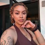 Evacurry Lilly - @evacurrylilly - Instagram