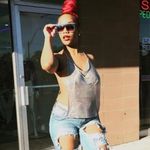 Eva - @evagallowaydoreen - Instagram