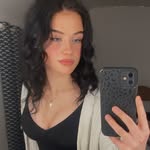 Eva Griffiths - @evagriffiths33 - Instagram
