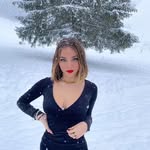 Eva Hodge - @evahodge48 - Instagram