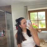 Eva Holzmann - @eva_holzmann17 - Instagram