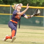 Eva Hons - @evahons_softball - Instagram