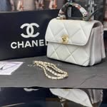 @eva.howard.4388037 - Instagram