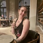 Eva Hunt - Facebook