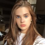 𝒜𝒹𝑒𝓁𝒾𝓃𝑒 𝒮𝒾𝓁𝒷𝑒𝓇𝓈𝓉𝑒𝒾𝓃 - @evaison_de_del - Instagram
