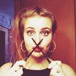 Eva ManoLa - @atheasi77 - Instagram