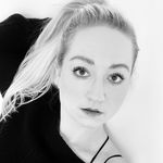 eVa - @evamoodyczechheart - Instagram