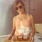 Eva Newell - @thehoppymama - Instagram