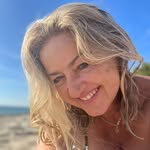@evapapaekonomou - Instagram