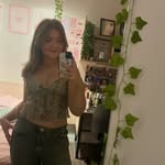 eva - @eva.potts_ - Instagram
