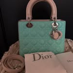 Eva Qin - @qbag358_eva - Instagram