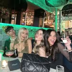 𝐄𝐕𝐀 𝐑𝐈𝐂𝐇𝐀𝐑𝐃𝐒 - @_evarichards - Instagram