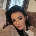 Eva Riley - @evariley354 - Instagram
