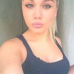 Eva Rushani - @evarushani - Instagram