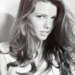 Eva Townsend - @evatownsend588 - Instagram