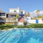 Eva Vilches - @holiday_villas_marbella - Instagram