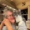not a cat lady - @evawert6 - TikTok
