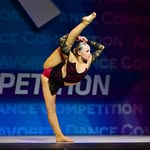 Eva Wright || Mom Ran - @dancing.eva - Instagram